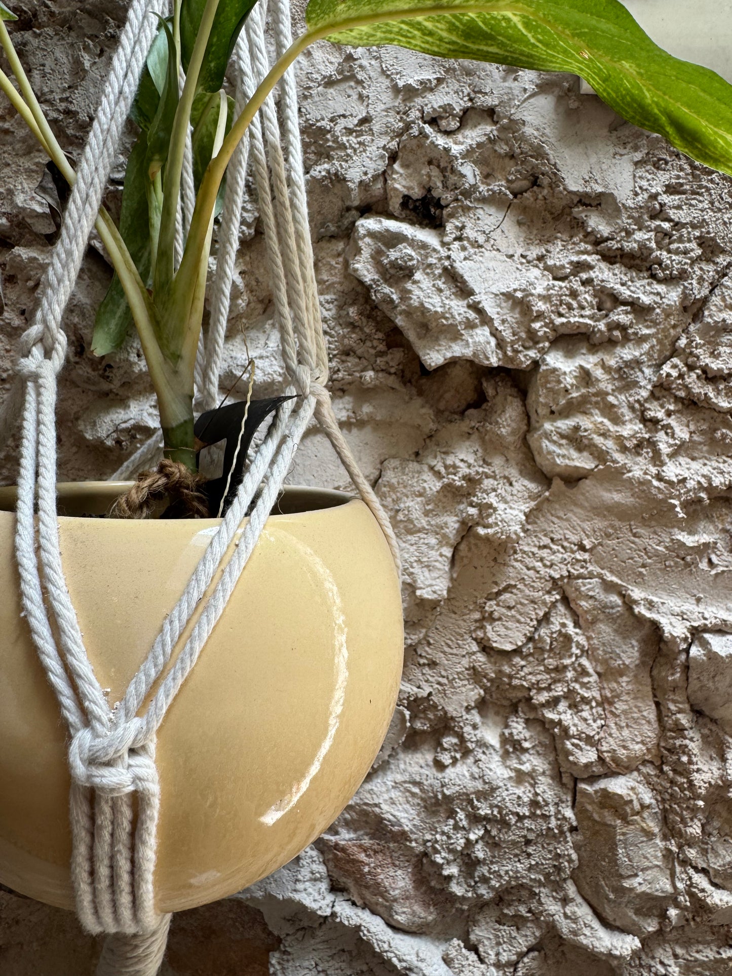 Colgante Macramé con Teléfono